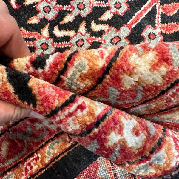 Exquisite Handmade Wool Rug – Timeless Persian Design with Intricate Floral Patterns in Black and Red, Perfect for Luxury Living Spaces - Image 7